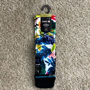 **SOLD**NWT Women’s Stance Performance socks, size 5-7.5.